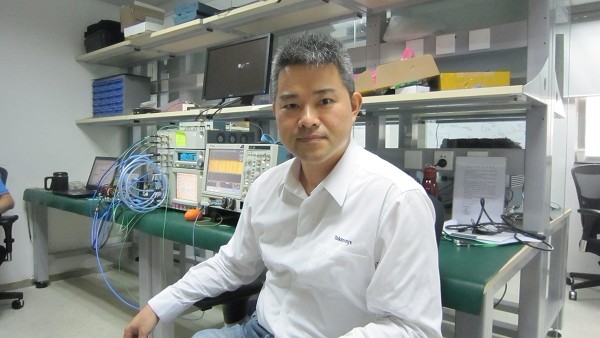圖2. BERTScope資深專家、泰克高級業(yè)務(wù)拓展經(jīng)理Allen Wang全程督導(dǎo)本次免費測試活動。