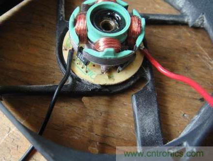 想減少電費(fèi)嗎？DIY一個(gè)迷你風(fēng)力發(fā)電機(jī)吧
