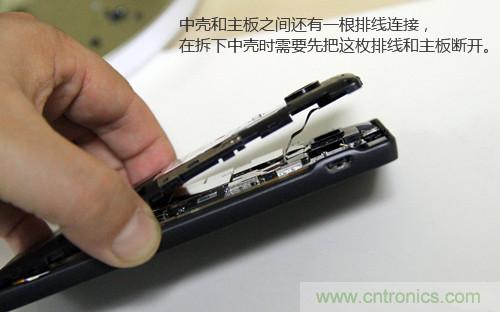 拆解4G新機索尼M35t：用料十足，易于維修