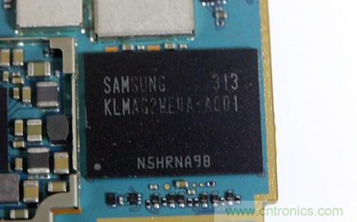 拆解4G新機索尼M35t：用料十足，易于維修