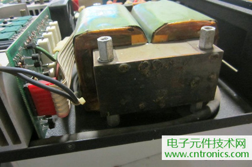 用料很給力！專(zhuān)業(yè)后級(jí)功放美國(guó)高峰FA1201拆解