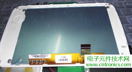 探秘電子紙！一款電紙書的電子墨水屏拆解