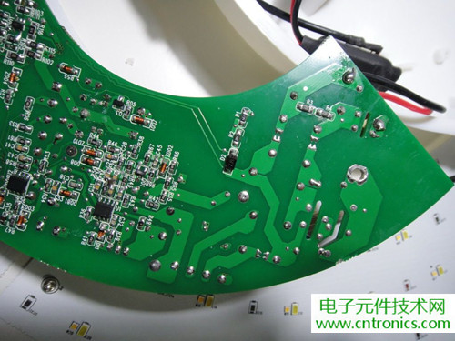 高端大氣上檔次！智能遙控調(diào)光LED吸頂燈拆解