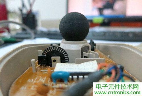 殿堂級機械鼠標拆解：嘆精致做工！
