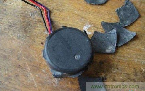 創(chuàng)意DIY！迷你風(fēng)力發(fā)電機(jī)！