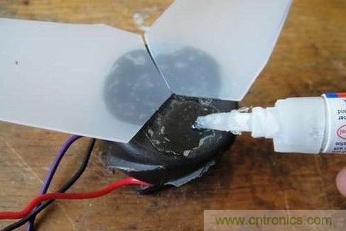 創(chuàng)意DIY！迷你風(fēng)力發(fā)電機(jī)！