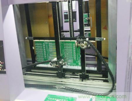 PCB板飛針測試，檢查板子是否有短路或者短路