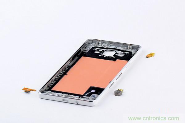 拆解狂魔荼毒新機(jī)三星金屬Galaxy A5，看槽點在何方？