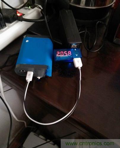 一拆便知！移動電源充電電流如何改造？
