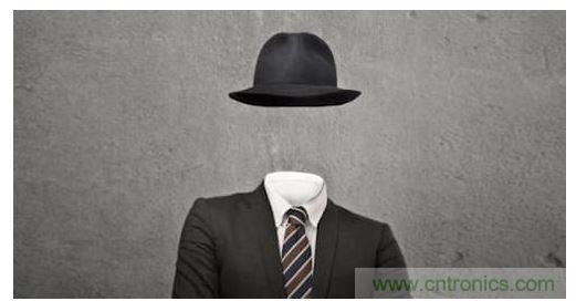 式隱形斗篷利用主動式組件與被動式超穎材料，可望進(jìn)一步縮減斗篷尺寸，使其更適合個人使用