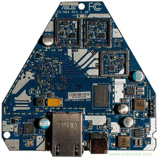 圖2：PCB為藍(lán)色的v1.3版本。