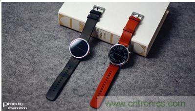 Moto 360 二代:“精益求精”的細節(jié)仍無法彌補功能的缺失