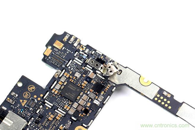 聯(lián)想Vibe Shot拆解，看如何打造一款拍照手機?