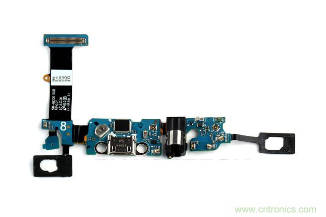 Galaxy Note5拆解，與S系列差距日漸模糊