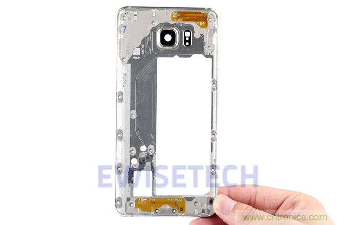 Galaxy Note5拆解，與S系列差距日漸模糊