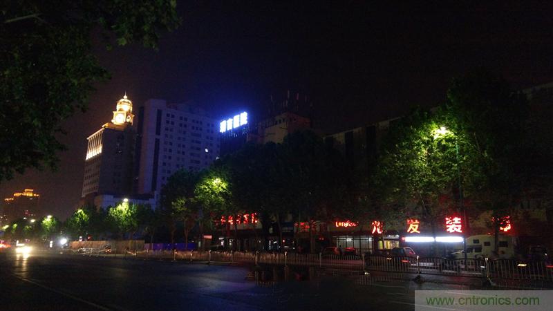 無(wú)邊框的 nubia Z9 ，一款既有驚喜，又有驚艷的智能手機(jī)