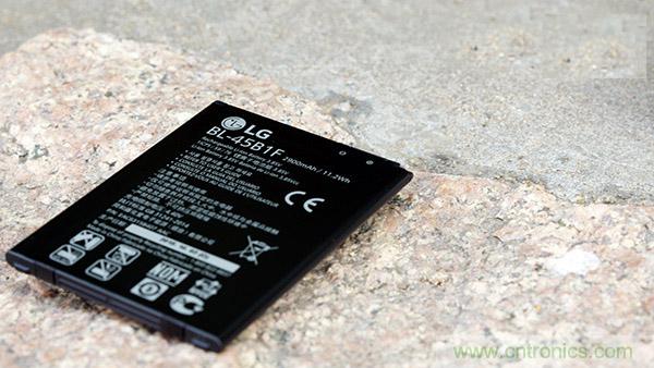 業(yè)界良心 LG V10 評(píng)測(cè):剛毅、冷峻，不失人性化