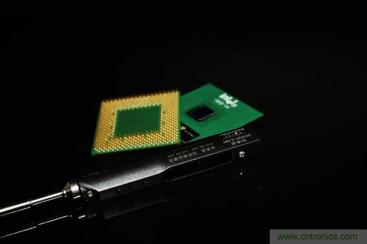 一款能喚起 70 后工程師朋友“童年趣事”的迷你電烙鐵！