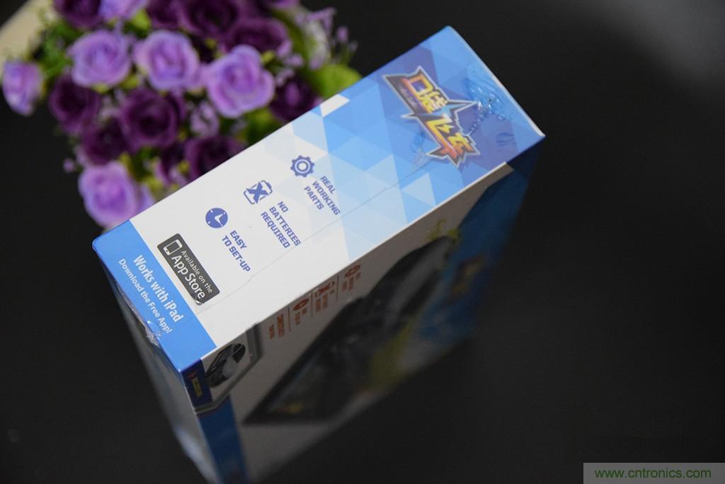 虛擬與現(xiàn)實相結合的飛車游戲，讓你體驗速度與激情的碰撞！