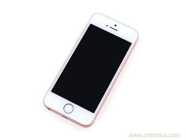 有什么地方沒有變？iPhone SE真機拆解