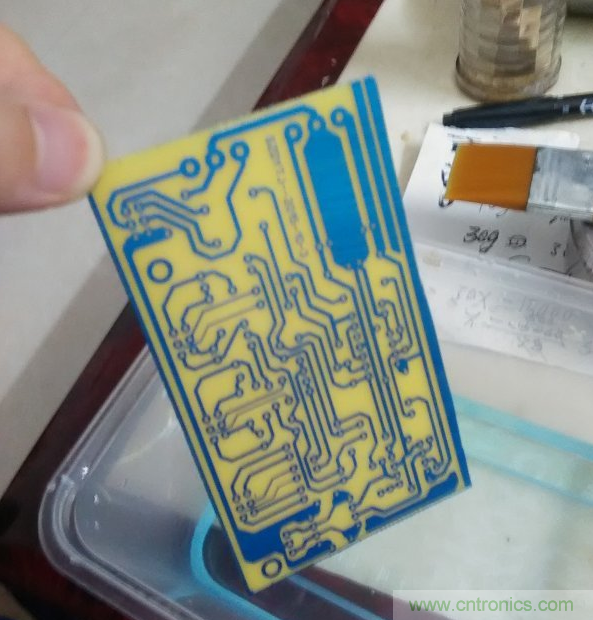 嘗試了四次PCB制作， 最后一發(fā)算是成功了