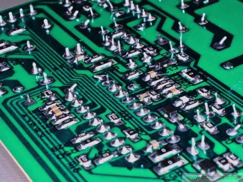 電磁爐里都用了哪些元器件？