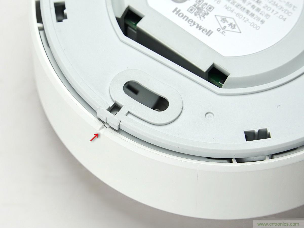 小米煙霧報(bào)警器拆解：一顆電池可用五年是如何做到的？