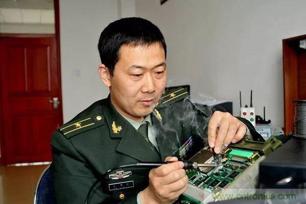 若美國(guó)全面禁售芯片，中國(guó)武器裝備會(huì)不會(huì)癱瘓？看完此文你就懂了