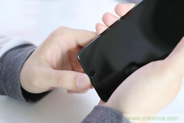 魅族M15拆解：做工精致，壓感Home鍵采用中國(guó)芯
