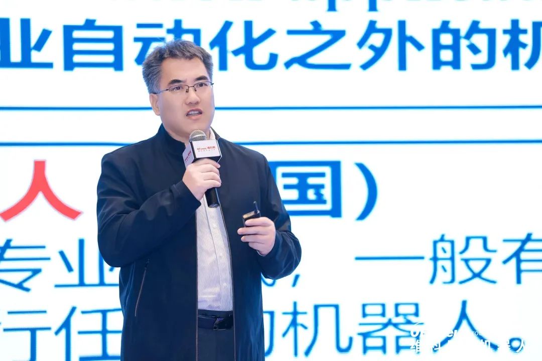 大咖齊聚，智啟新篇 | OFweek 2025（第十四屆）中國(guó)機(jī)器人產(chǎn)業(yè)大會(huì)圓滿收官！